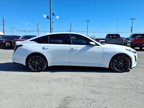 2021 Cadillac CT5 SPORT