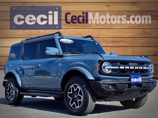 2024 Ford Bronco OUTER BANKS