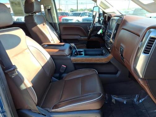 2019 Chevrolet Silverado 2500 HIGH COUNTRY