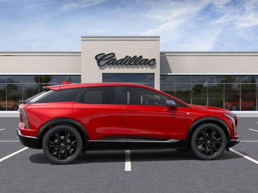 2025 Cadillac OPTIQ Sport