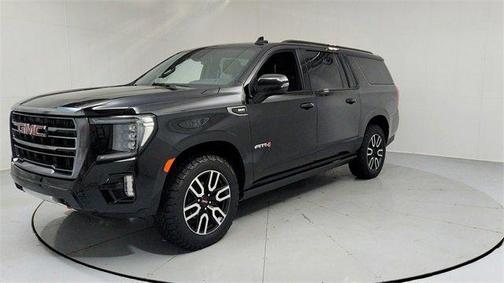 2023 GMC Yukon XL AT4