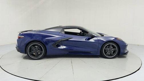 2025 Chevrolet Corvette Stingray w/2LT