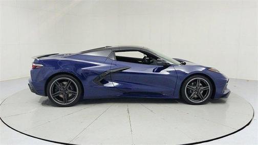 2025 Chevrolet Corvette Stingray w/2LT