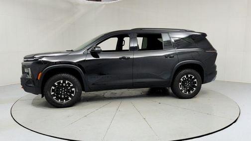 Mosaic Black Metallic 2024 Chevrolet Traverse Z71