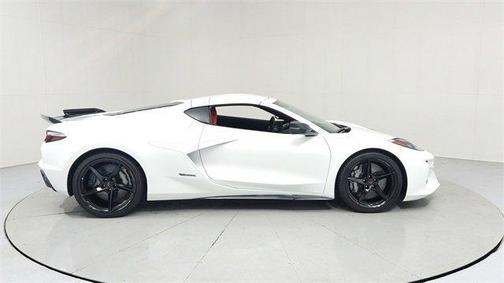 2025 Chevrolet Corvette E-Ray