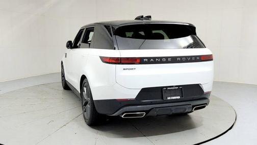 2025 Land Rover Range Rover Sport P360 SE