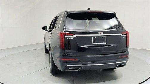 2022 Cadillac XT6 Premium Luxury AWD