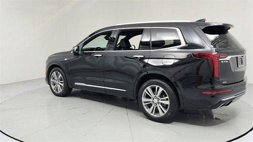 2022 Cadillac XT6 Premium Luxury AWD