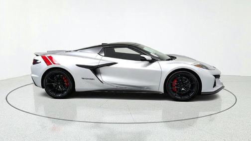 Blade Silver Metallic 2027 Chevrolet Corvette Grand Sport