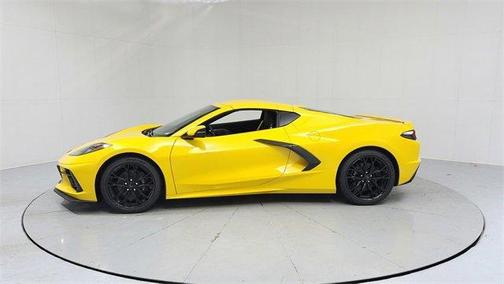 2026 Chevrolet Corvette Stingray w/2LT