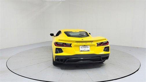 2026 Chevrolet Corvette Stingray w/2LT