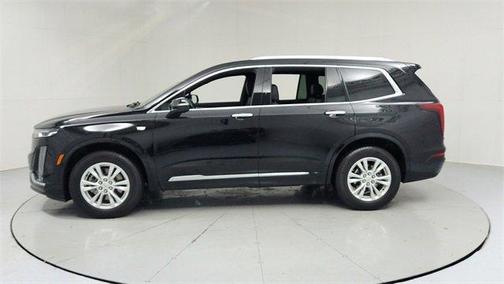 2022 Cadillac XT6 Luxury FWD