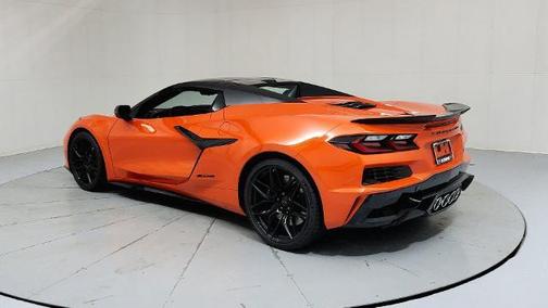 Sebring Orange Tintcoat 2026 Chevrolet Corvette Z06