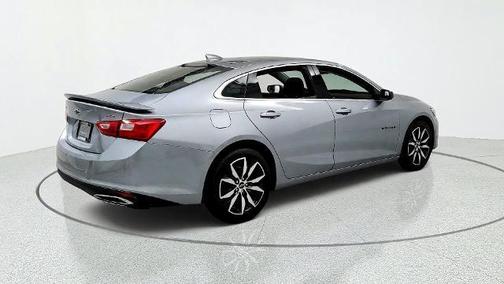 Sterling Gray Metallic 2023 Chevrolet Malibu RS