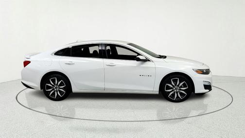Summit White 2024 Chevrolet Malibu RS