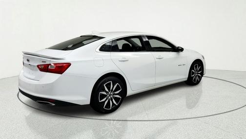 Summit White 2024 Chevrolet Malibu RS