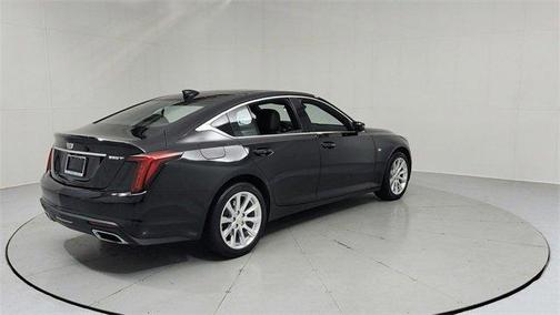 2022 Cadillac CT5 Luxury AWD
