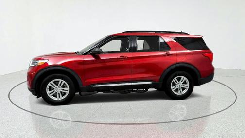 Red Metallic 2022 Ford Explorer XLT