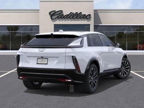 2026 Cadillac LYRIQ Sport