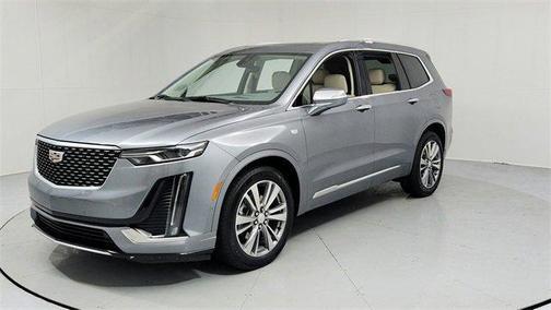 2022 Cadillac XT6 Premium Luxury FWD