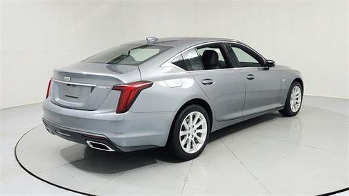 2022 Cadillac CT5 Luxury AWD
