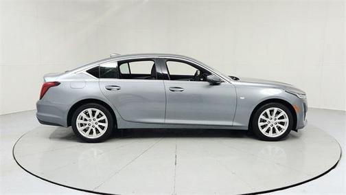 2022 Cadillac CT5 Luxury AWD
