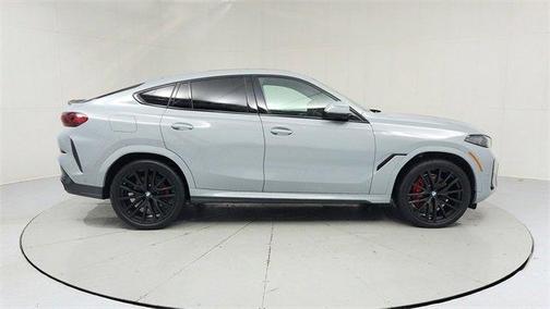 2024 BMW X6 xDrive40i
