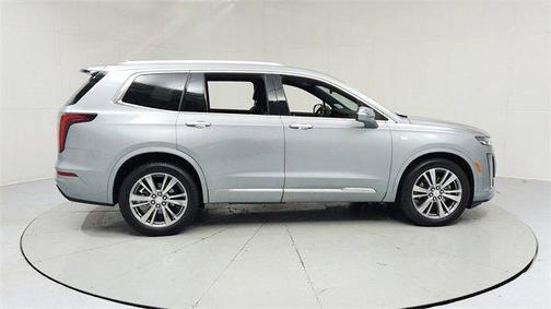 2024 Cadillac XT6 Premium Luxury FWD