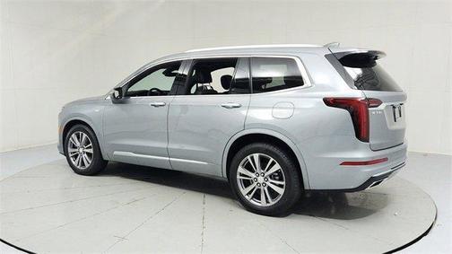 2024 Cadillac XT6 Premium Luxury FWD