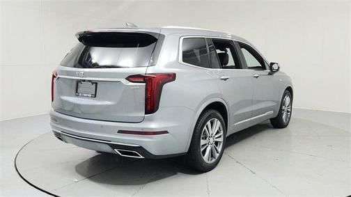 2024 Cadillac XT6 Premium Luxury FWD