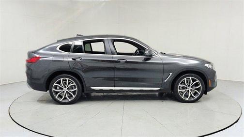 2023 BMW X4 xDrive30i
