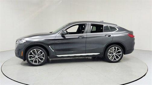 2023 BMW X4 xDrive30i