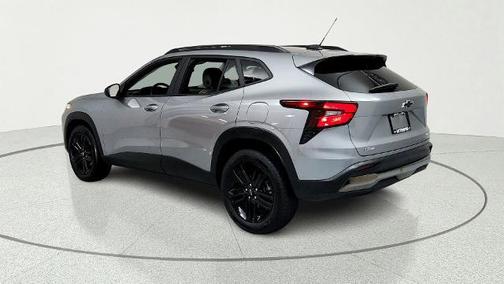 Sterling Gray Metallic 2024 Chevrolet Trax ACTIV