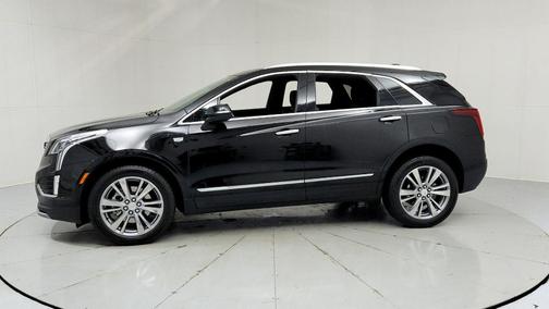 Black Metallic 2025 Cadillac XT5 Premium Luxury