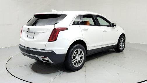 Crystal White 2021 Cadillac XT5 Premium Luxury