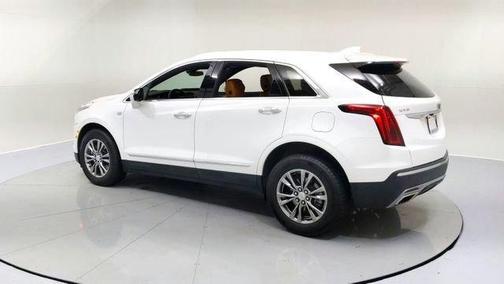 Crystal White 2021 Cadillac XT5 Premium Luxury