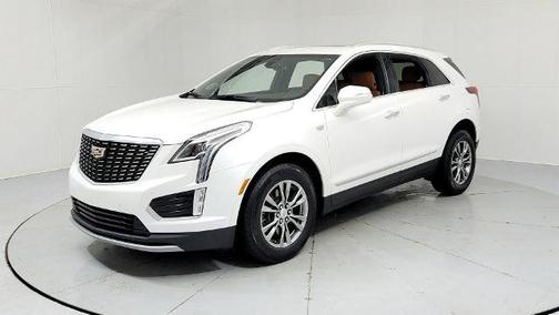Crystal White 2021 Cadillac XT5 Premium Luxury
