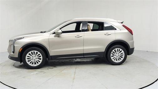2024 Cadillac XT4 Luxury