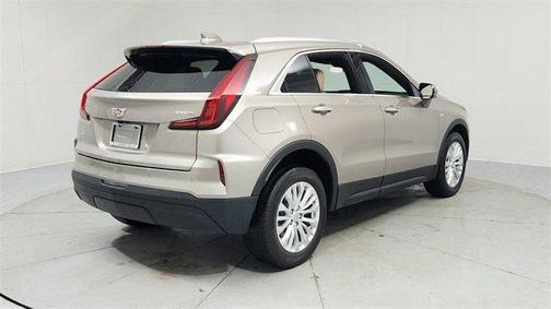 2024 Cadillac XT4 Luxury
