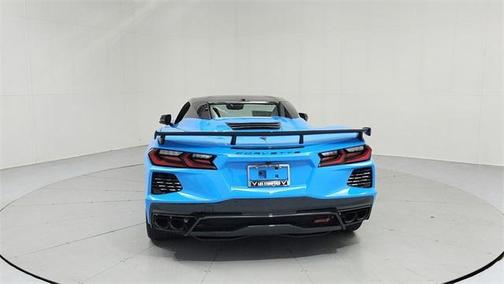 2025 Chevrolet Corvette Stingray w/2LT
