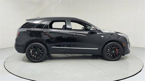 2023 Cadillac XT5 Sport