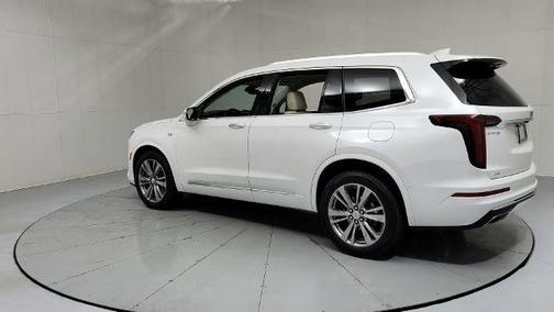 Crystal White 2024 Cadillac XT6 Premium Luxury AWD
