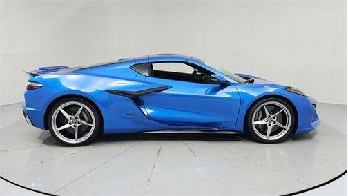 2025 Chevrolet Corvette E-Ray