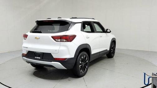 Summit White 2022 Chevrolet Trailblazer LT