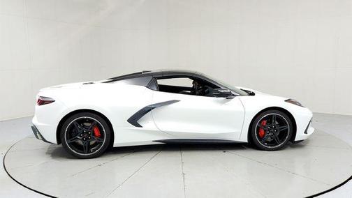 2021 Chevrolet Corvette Stingray w/2LT