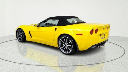 Velocity Yellow Tinted Clearcoat 2013 Chevrolet Corvette 427