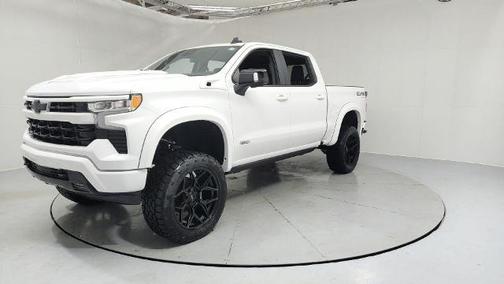Summit White 2026 Chevrolet Silverado 1500 RST