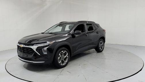 Black Metallic 2024 Chevrolet Trax LT