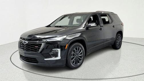 Black Metallic 2023 Chevrolet Traverse RS