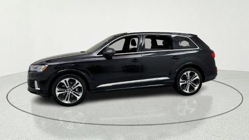 Orca Black Metallic 2021 Audi Q7 55 Prestige